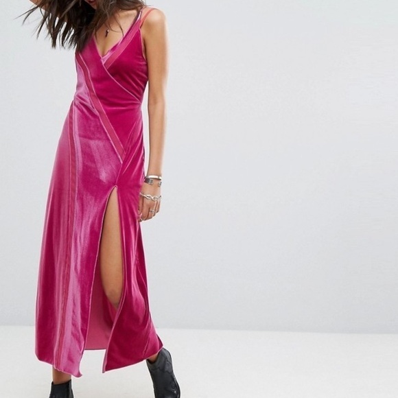 Free People Sliced Velvet Magenta Pink High Split Maxi Dress SIZE MEDIUM - Picture 1 of 9